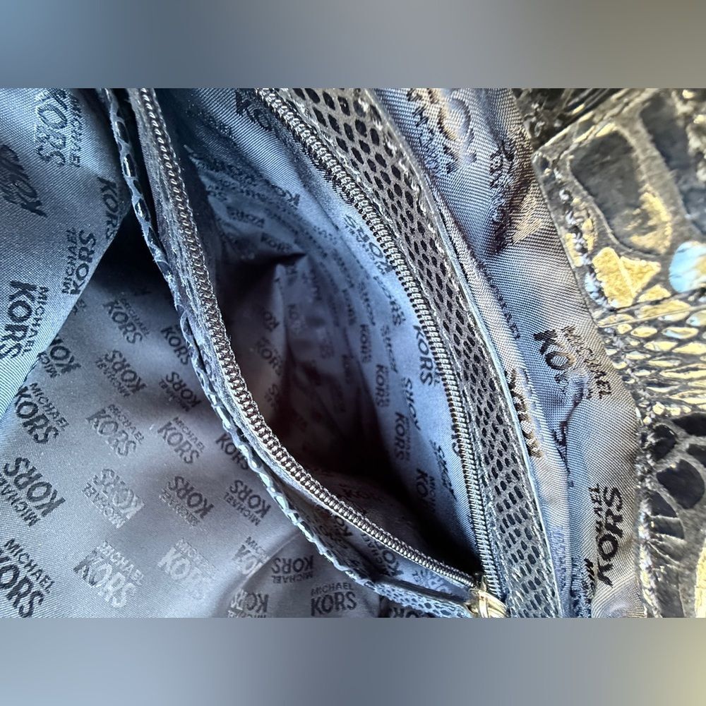 Michael Kors Hamilton East West Large Embossed Satchel - Picture 13 of 16